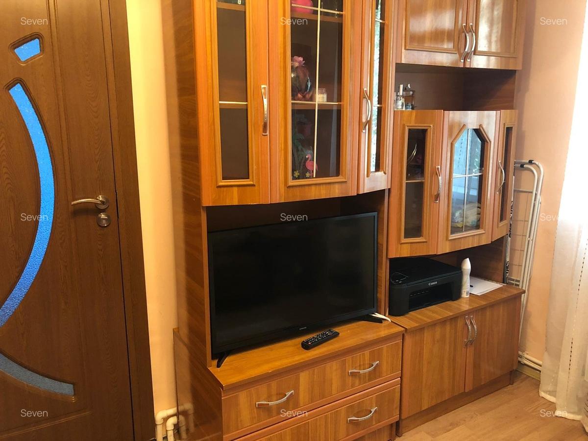 Apartament 2 camere zona Tomis Nord - 320 euro/luna (Cod E5) - 3