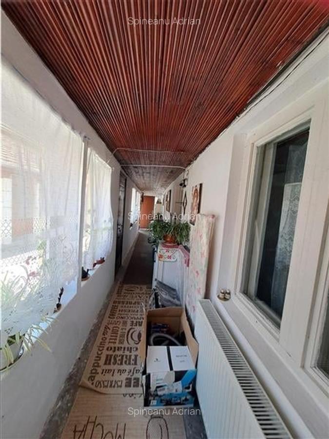 Casa individuala  Mehala aproape de Piata -Profi, 22 m front stradal - 9