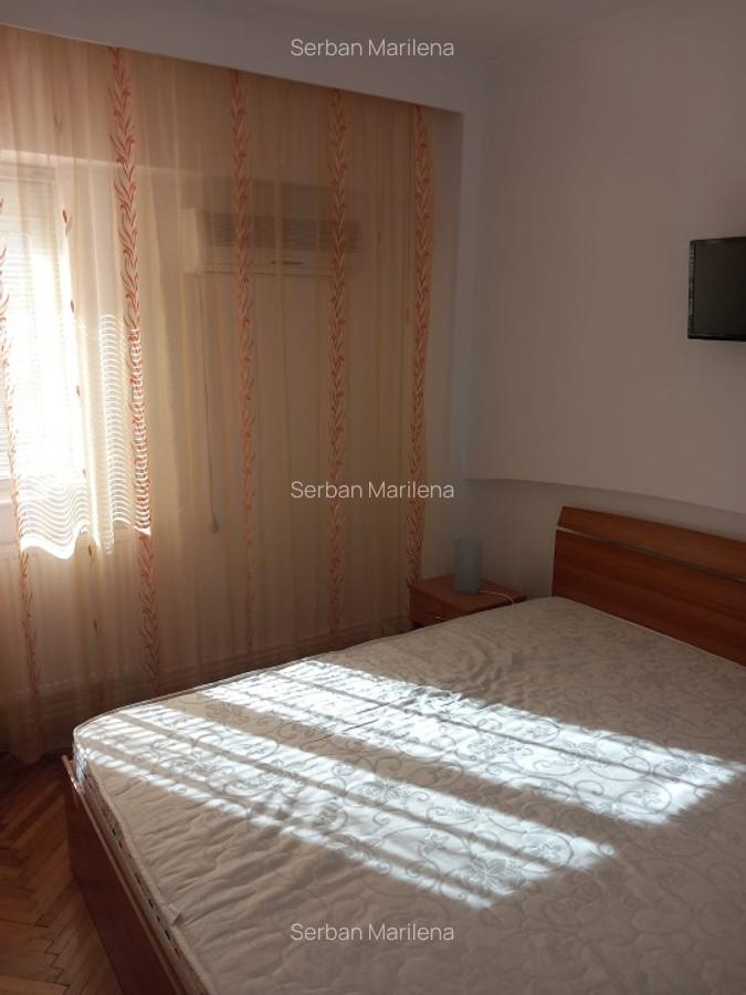 Inchiriez apartament 2 camere, decomandat, zona Tomis 2 - 5
