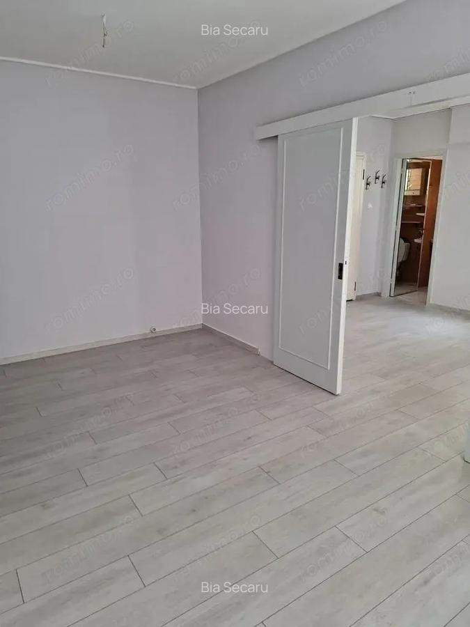 Spatiu comercial de inchiriat in zona Obor - 11