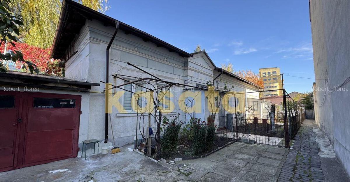 Casa | Polona | Teren 424mp | 2 Bai | Garaj | - 1