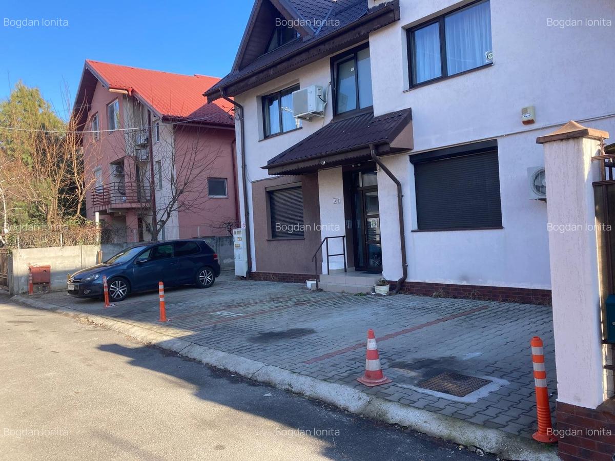 Ap. 2 Camere-Etaj  2 Mansardat - Bloc tip Vila - Strada Martisor - Brancoveanu - 1