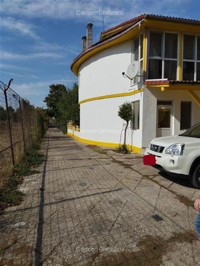 Vila de vanzare cu iesire (ponton) la lacul Snagov, in Izvorani - 3