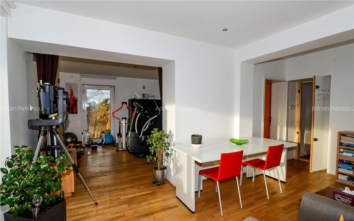 Proprietate iconica,panorama 360,teren 1.600 mp,origina... - 10