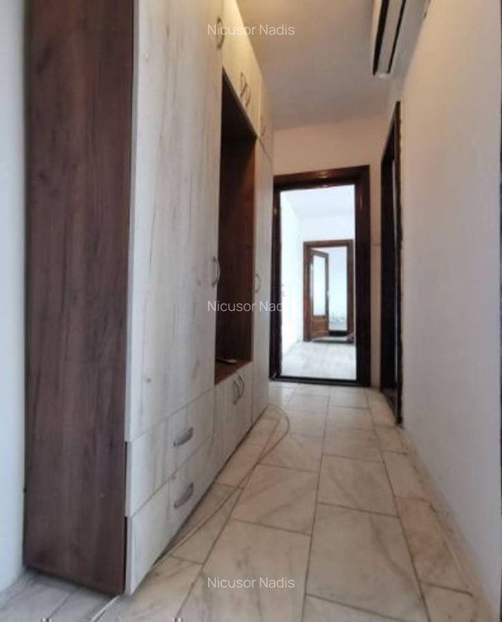 Apartament de vânzare - 6