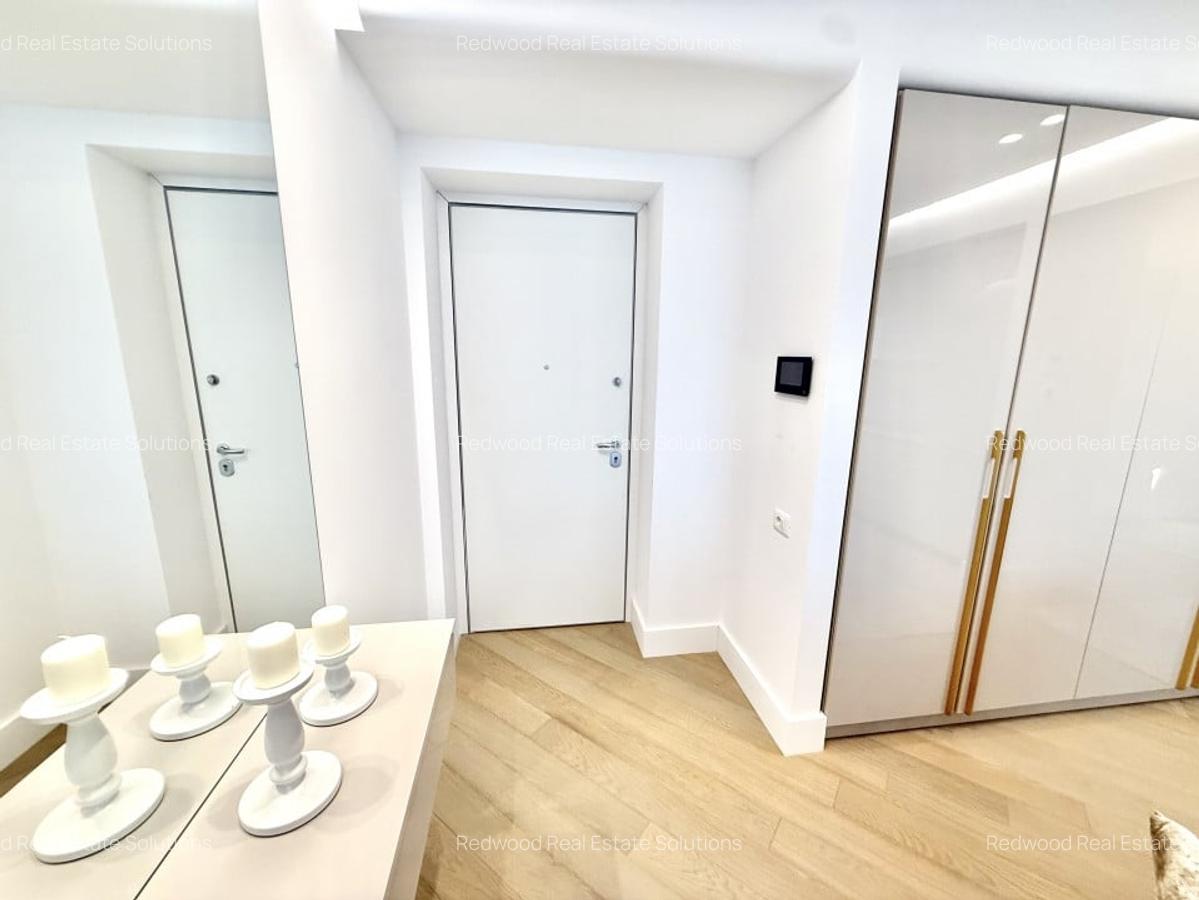 Apartament 3 camere Cortina 126 - 12