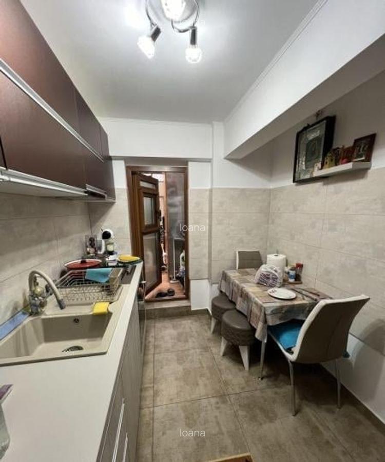 Apartament cu 4 camere decomandat, mobilat în Tomis Nord - 6