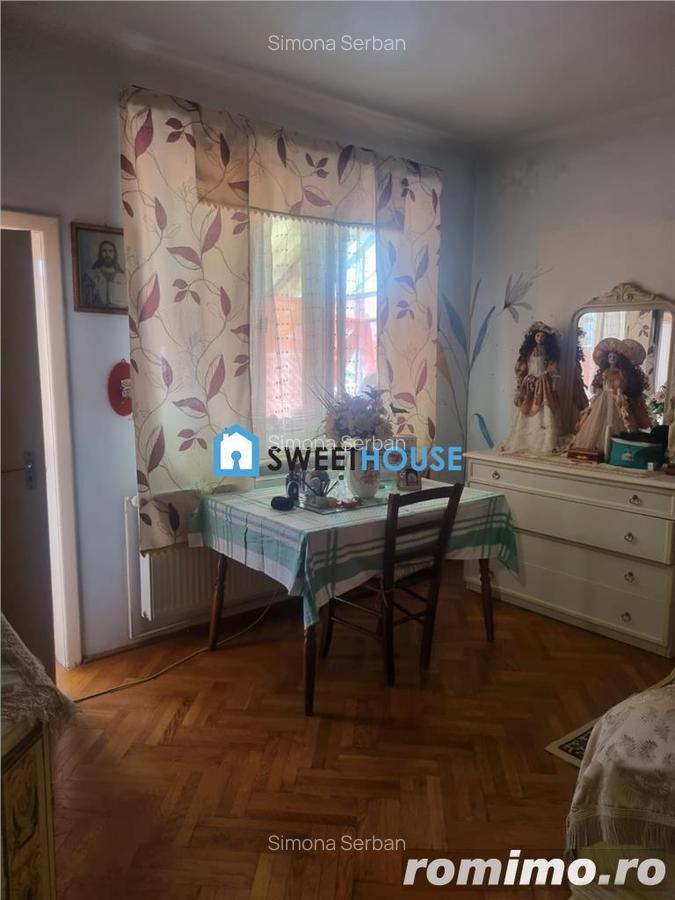 CASA CU ETAJ IN CENTRU - 19