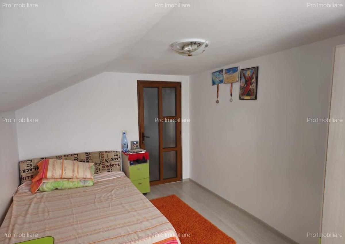 Vila si teren in Horia - 13