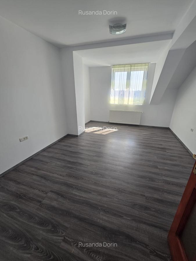 Apartament Spațios cu Curte de Închiriat în Ghiroda - Ideal pentru Familie sau B - 7