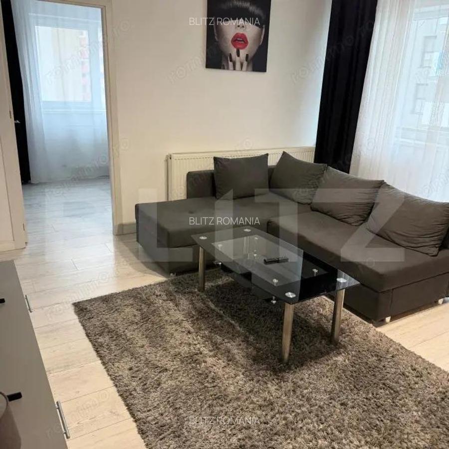 Apartament 3 camere, parcare, zona Vivo - 1