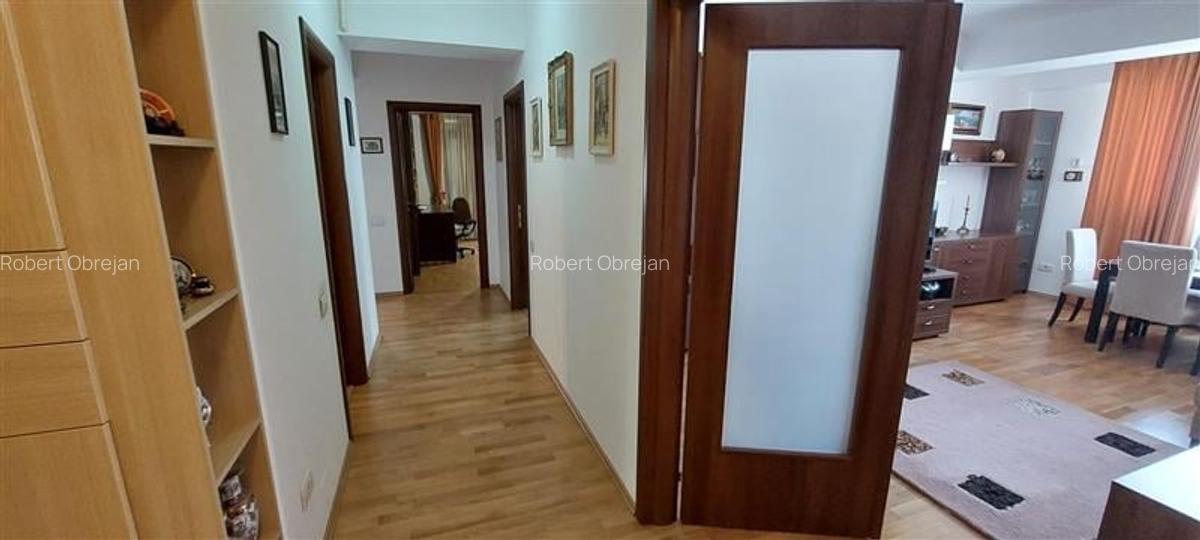 Apartament cu 3 camere decomandat, mobilat în Băneasa - 8