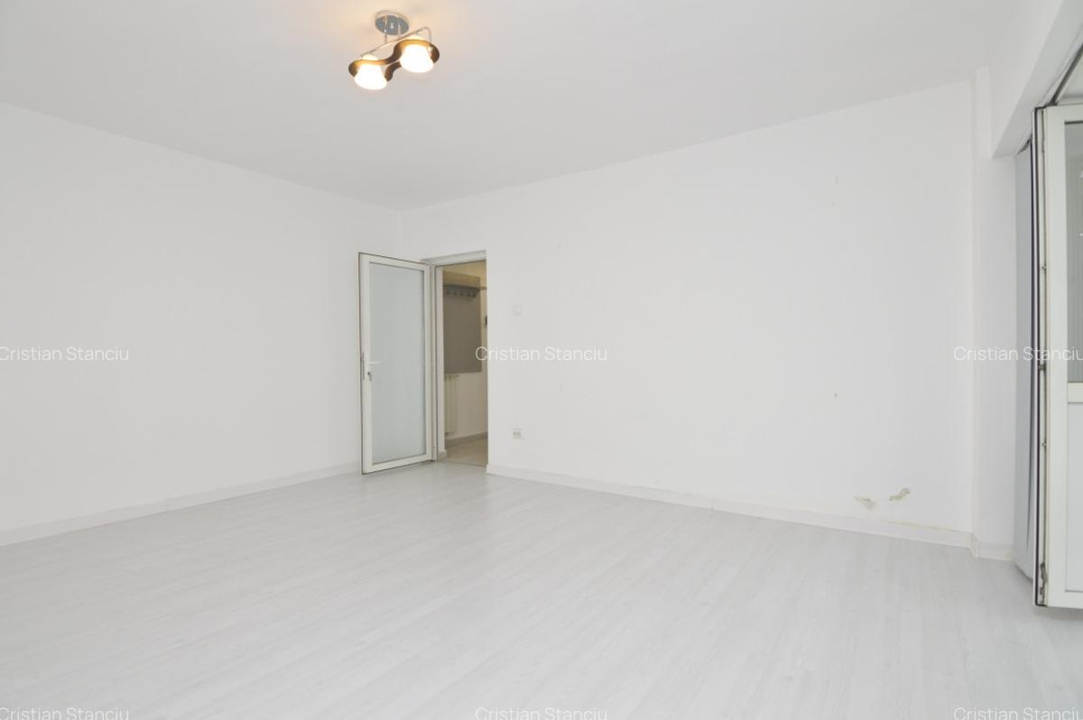 VANZARE APARTAMENT 2 CAMERE BULEVARDUL DECEBAL - PIATA ALBA IULIA - 6