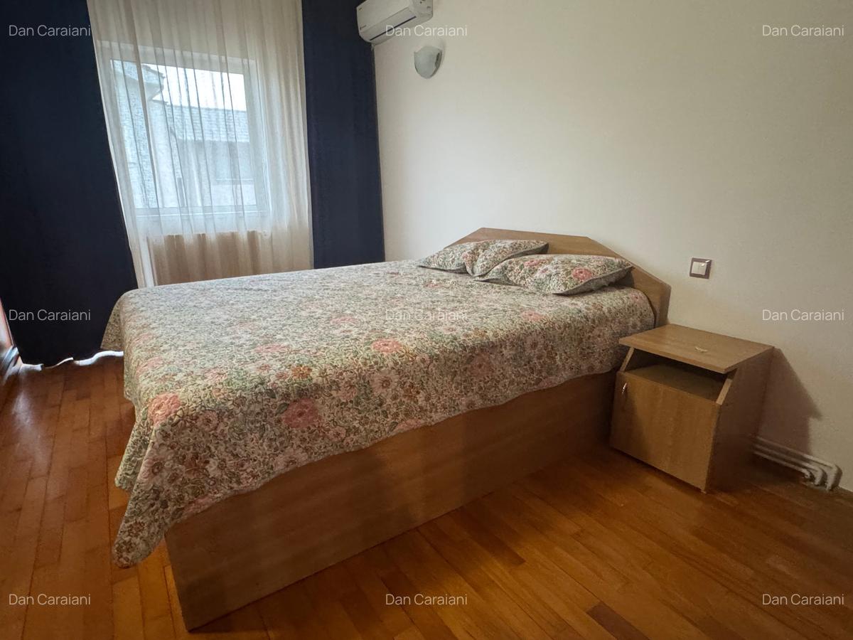 Oferim spre chirie apartament cu 3 camere zona Spital - 7