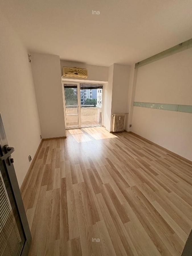 Apartament cu 3 camere decomandat în Unirii - 6