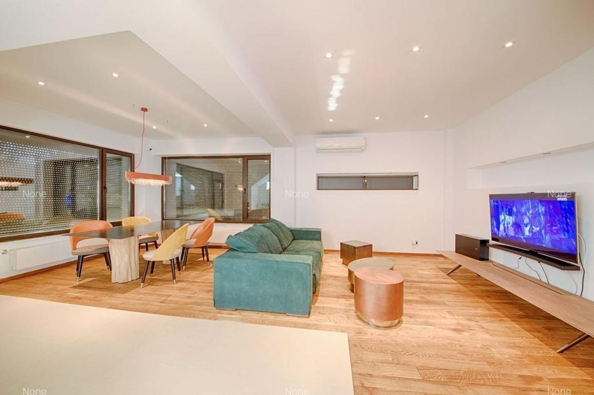 VIla finisata premium in Iancu Nicolae,  piscina si 3 locuri de parcare - 2