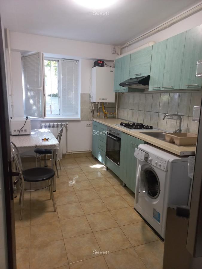 Garsoniera 40 mp - Tomis Nord - str Tulcei - 380 euro/luna (Cod E2) - 5