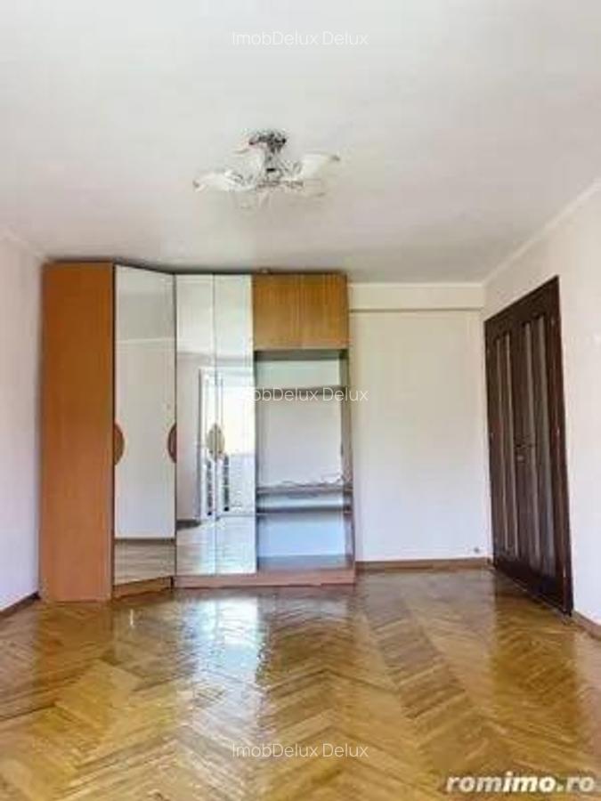 Apartament cu 2 camere in zona Sagului - 2