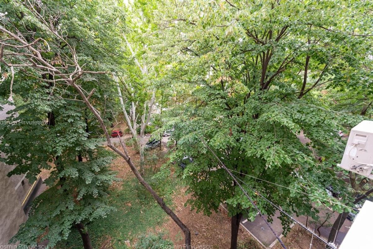Apartament 3 camere de vanzare, Favorit - Drumul Taberei, 5 min Metrou - 6