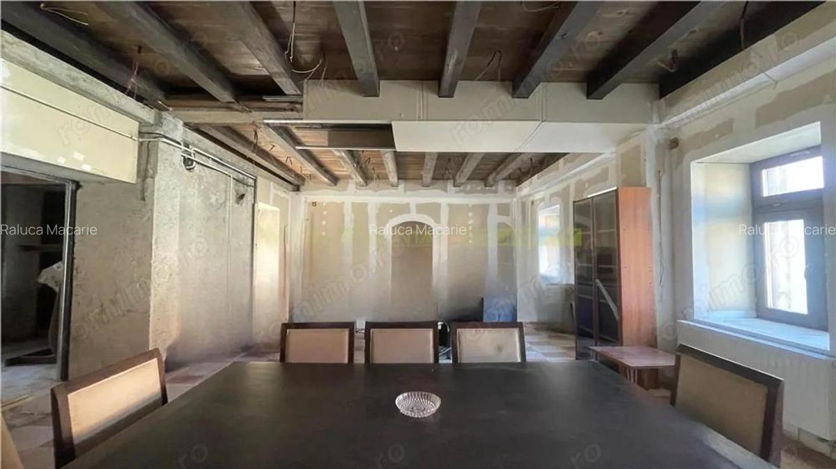 Casa speciala cu istorie de vanzare Jimbor | Fosta scoala - 11