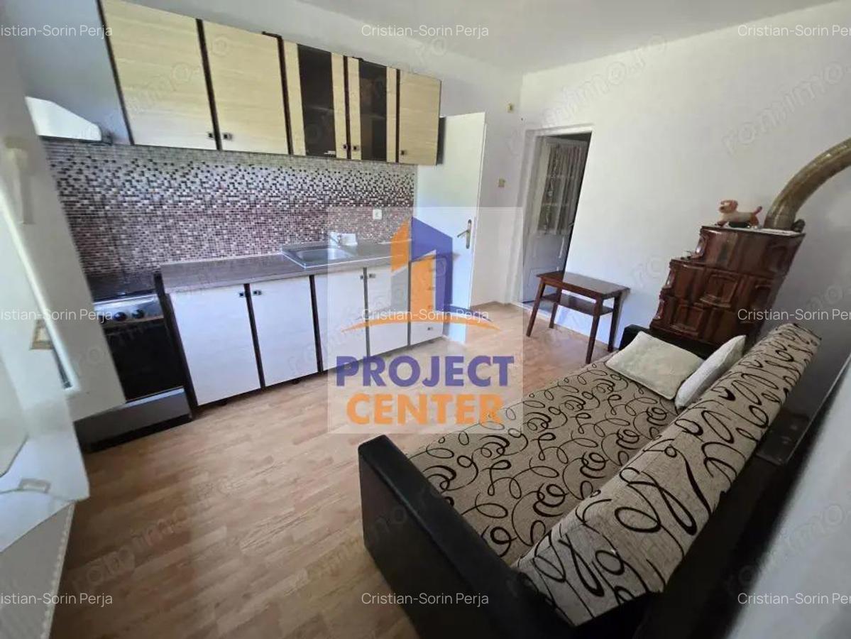Casa si teren 2561 mp, Babana, stradal, renovata - 3