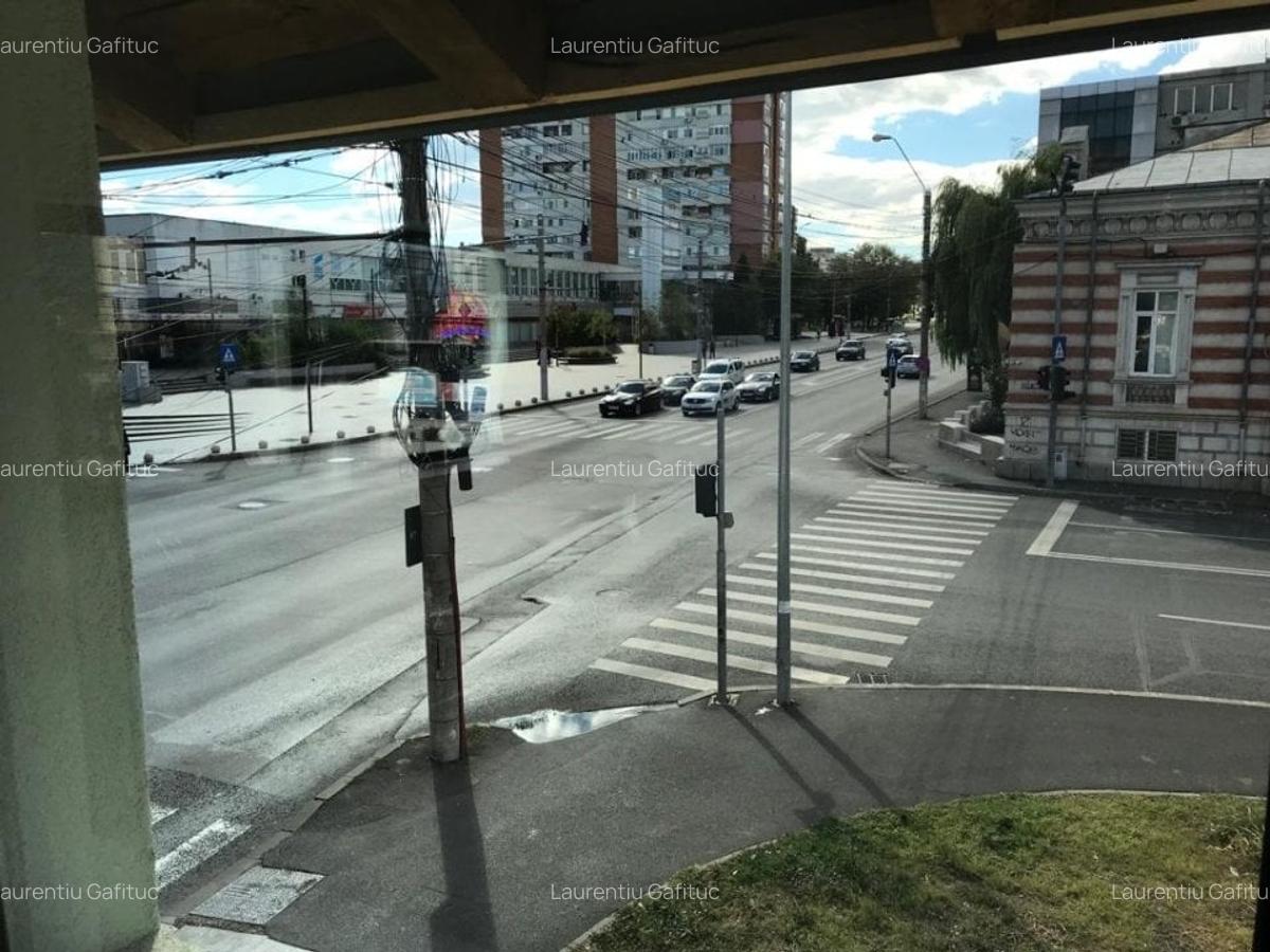 Spatiu Comercial Stradal Ultra Central - 13