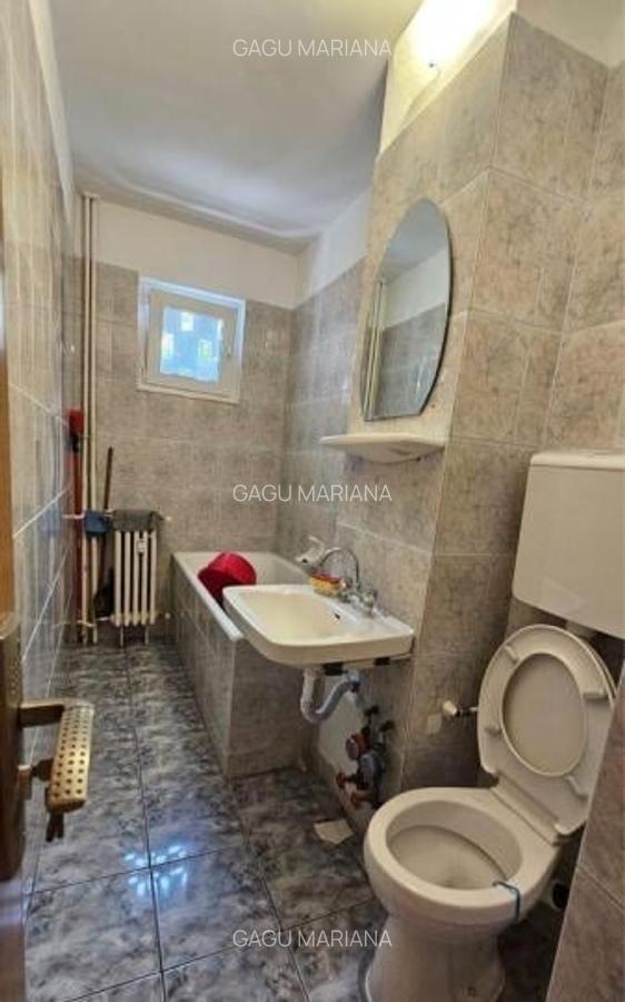 Apartament cu 2 camere semidecomandat în Km 4-5 - 6