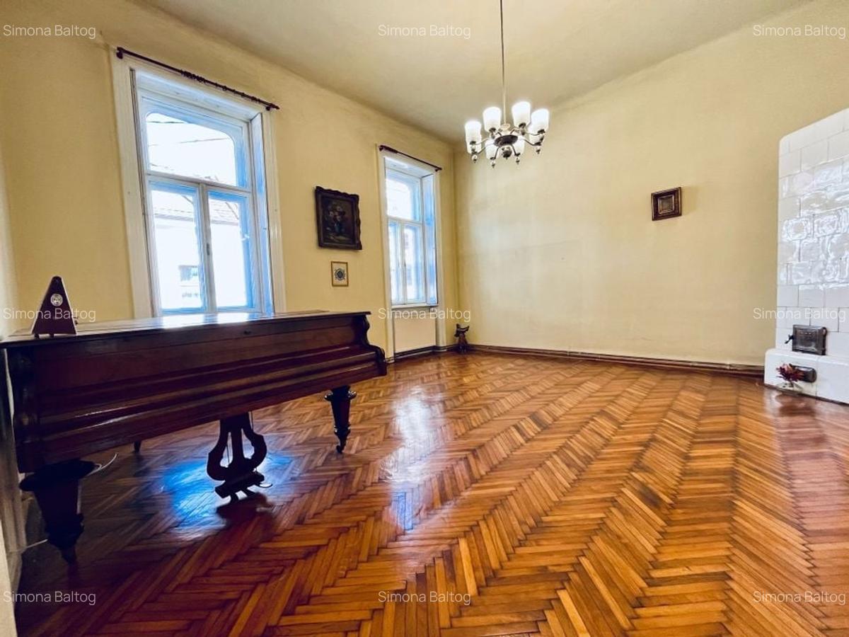 Apartament 3 camere, Central intr-un imobil Istoric realibitat - 10