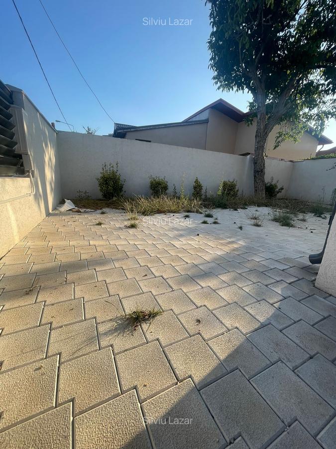 Metrou Dimitrie Leonida 7-8 min | Vila individuala 5 camere 2 bai | 200 mp - 26