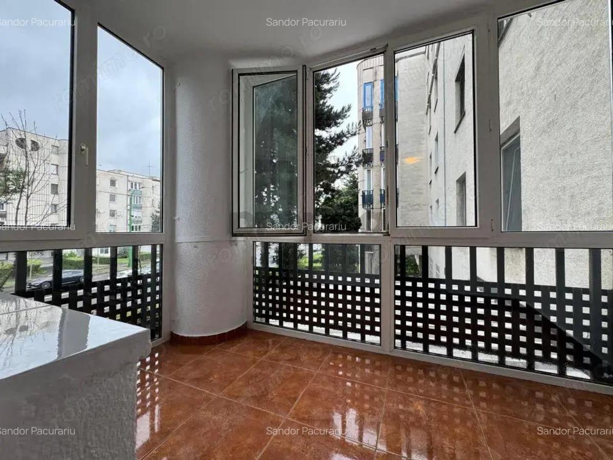 De inchiriat: 3 Camere Decomandat | 70 m2 | Zona Grivi?ei - 19