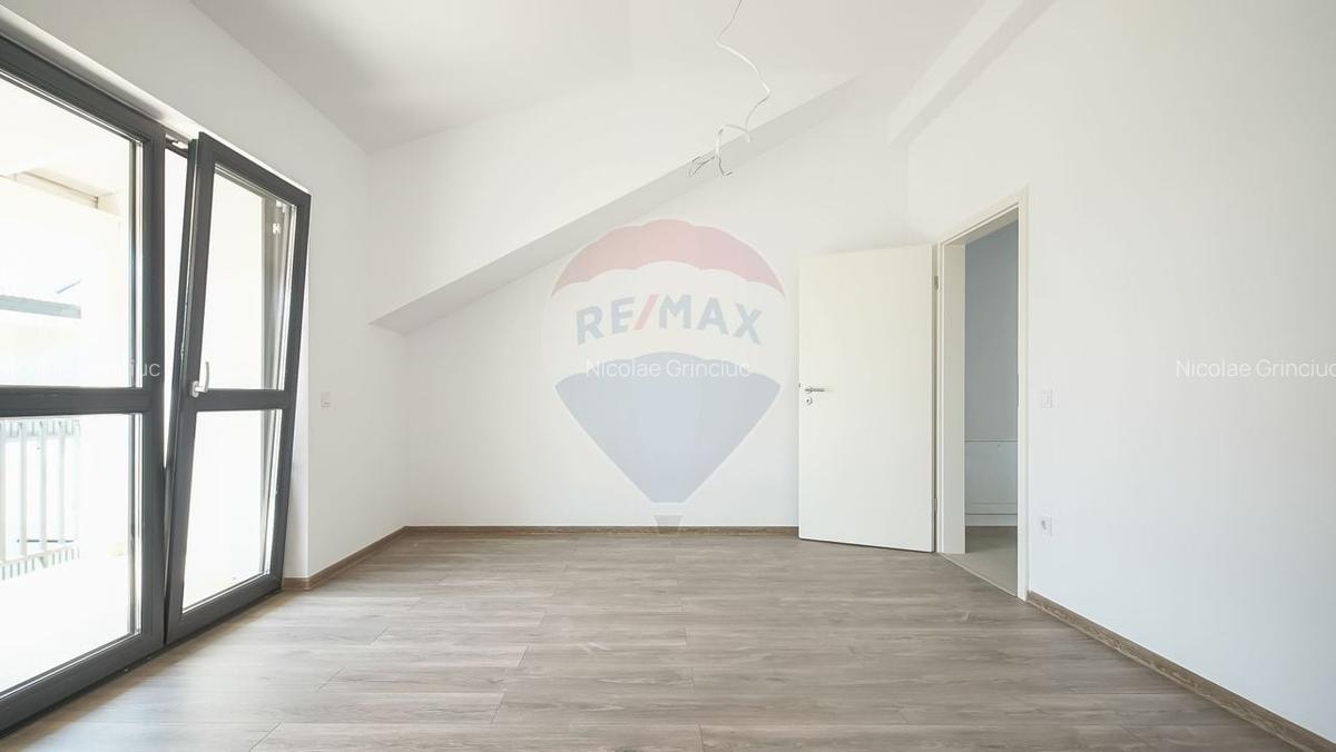 Apartament cu 2 camere decomandat în Sânpetru - 10