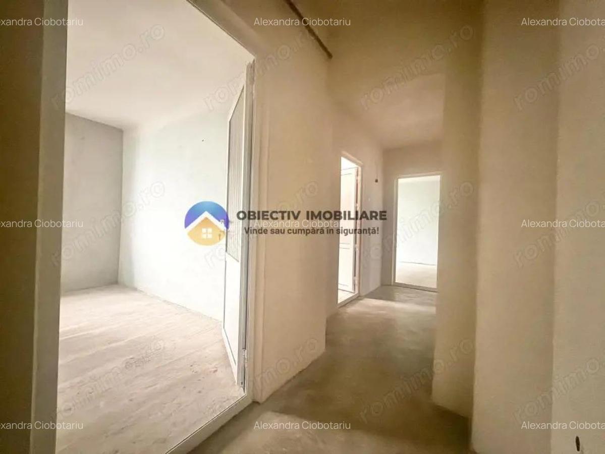 Apartament 3 camere de vanzare Strada Mara?e?ti, Targu Neam? - 12