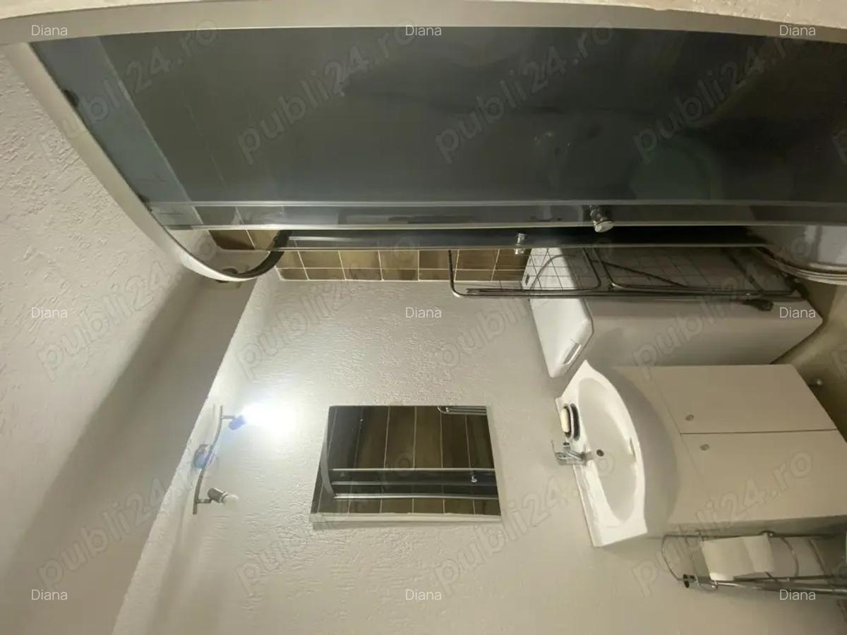 Vand garsoniera cu centrala proprie - 1