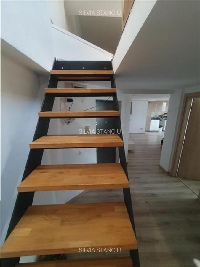 Calea Ferentari-apartament 3 camere, tip penthouse, centrala proprie - 8