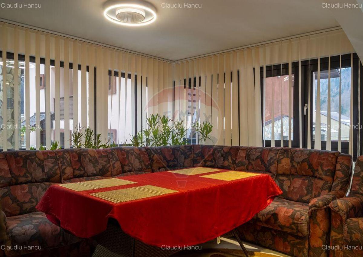 Complex pentru cazare in Busteni in zona Valea Alba - 8