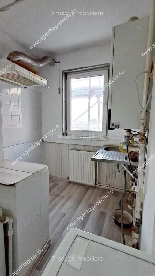 Apartament cu 3 camere, Tiglina 2, centrala termica, nemobilat! - 4