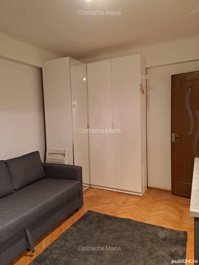 Garsoniera , Centrul Civic - 4