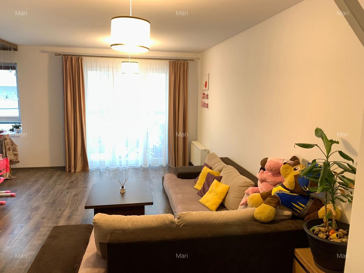 Apartament cu 3 camere decomandat, mobilat în Răcădău - 1
