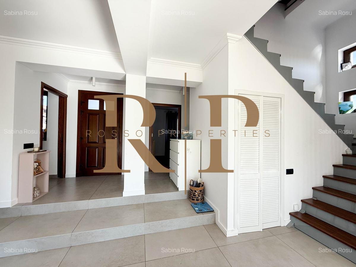 Vila Superba cu deschidere la Lac *Petrachioaia* - 31