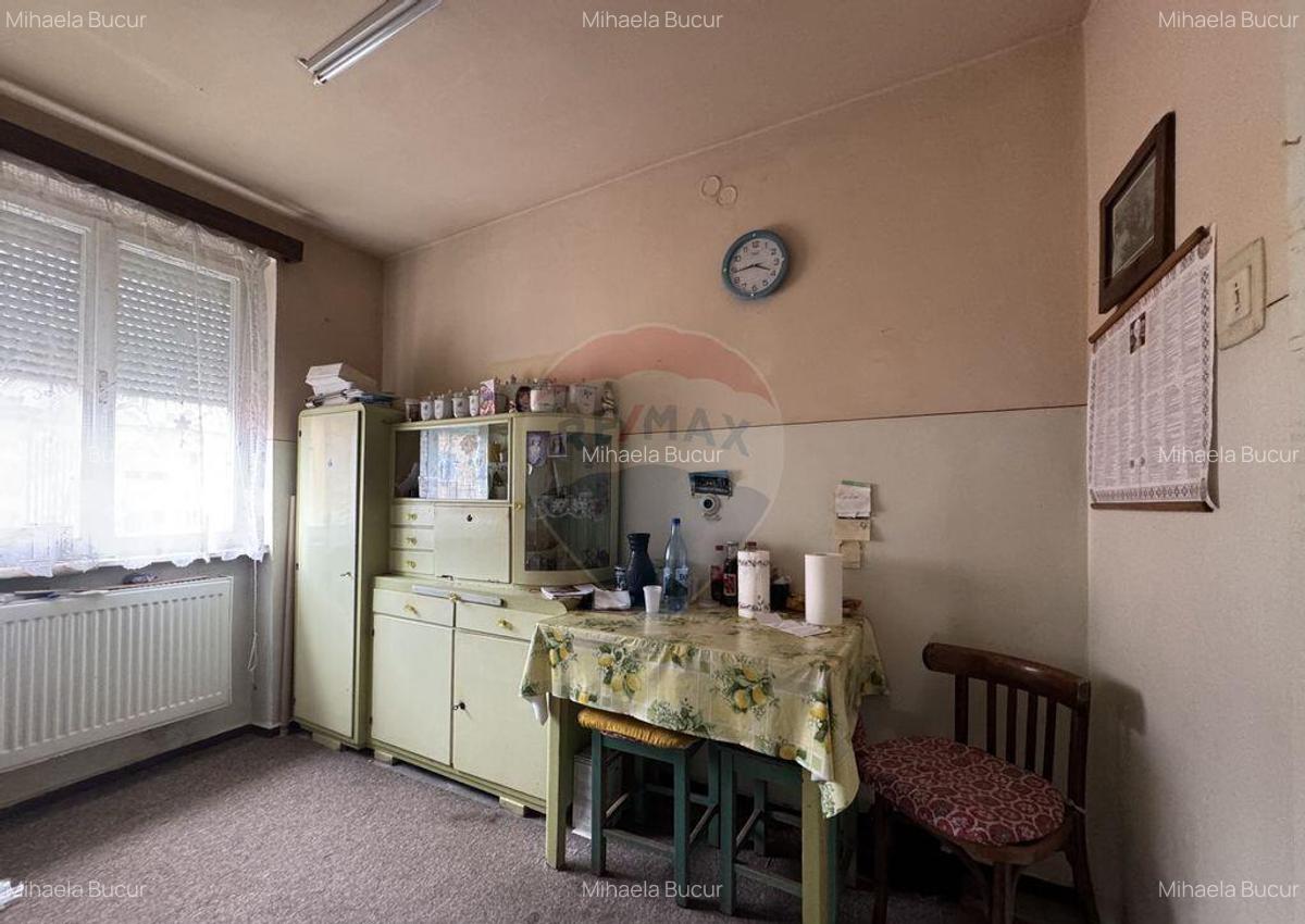 Apartament et.3, str. Sondorilor - 3