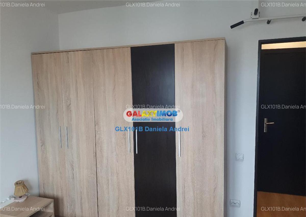 De :APARTAMENT 2 CAMERE, bloc 1985, Piata Victoriei 160000 e - 9