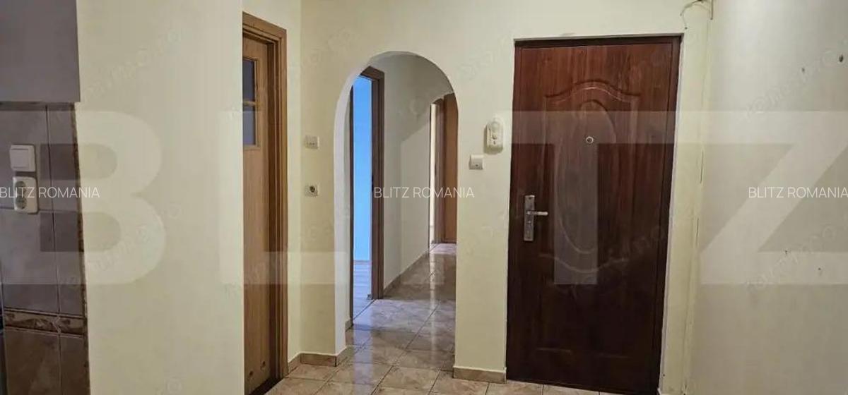 Apartament de vanzare, cu 3 camere, etaj 2 str. Sporturilor, Sf. Gheorghe - 5
