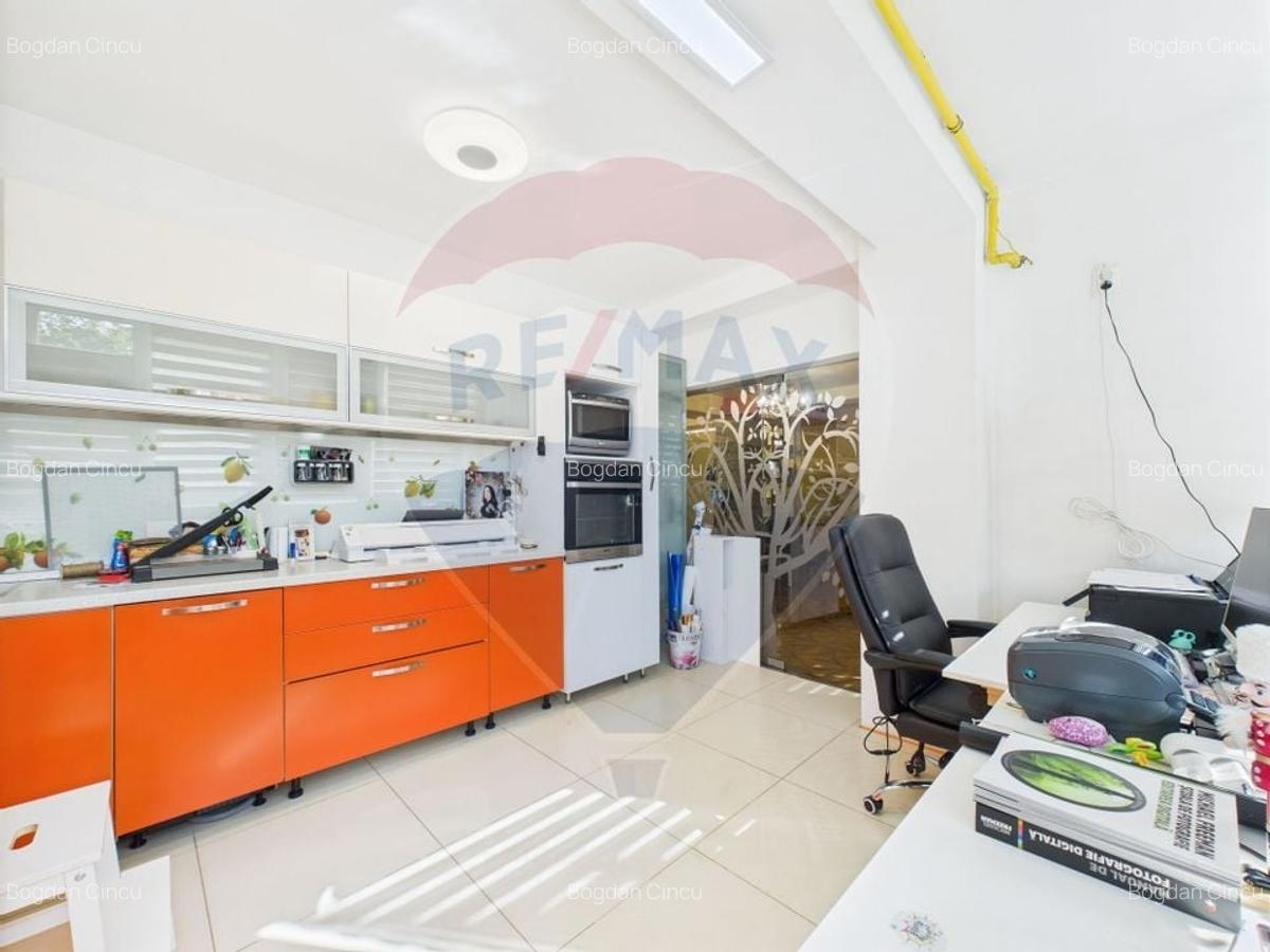 Apartament cu 3 camere semidecomandat, mobilat în Colentina - 4