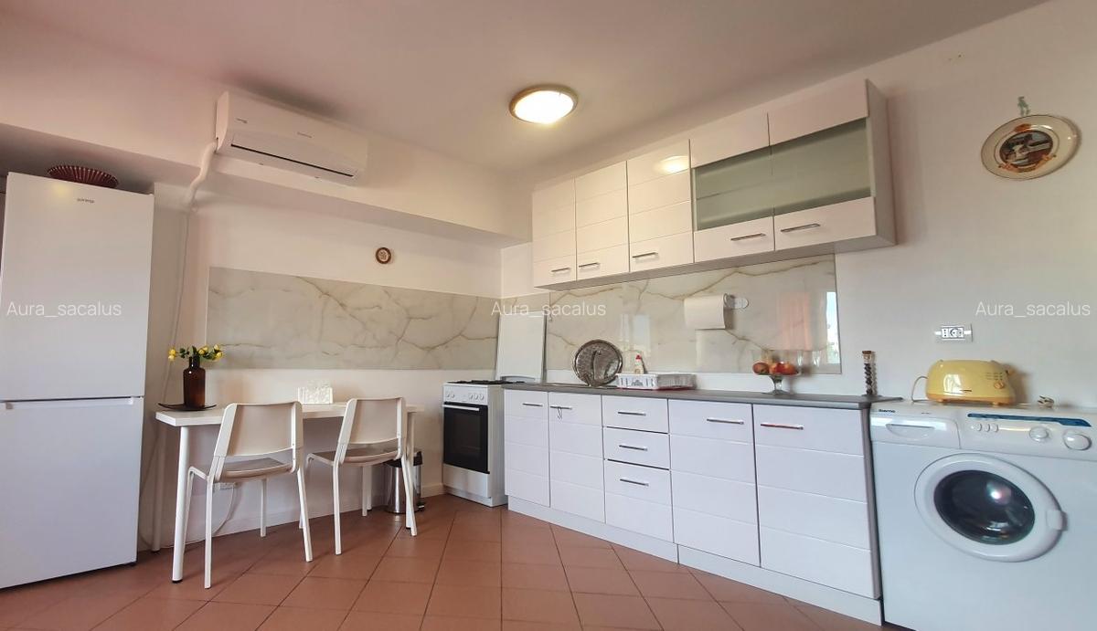 Apartament mobilat si utilat complet, etaj 7, P-ta Iancului - 4