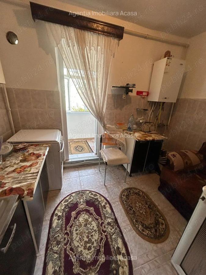 De vanzare 2 camere cu balcon, zona Armeneasca, 45.000 euro - 4