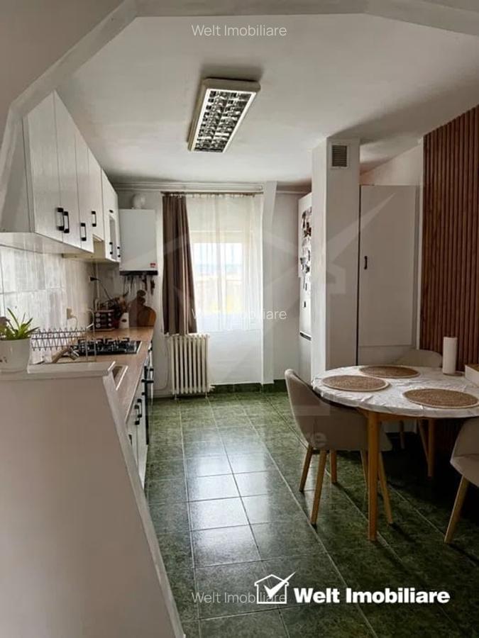Apartament cu 3 camere, 2 bai, zona Titulescu - 6 Apartament cu 3 camere, 2 bai, zona Titulescu - 6