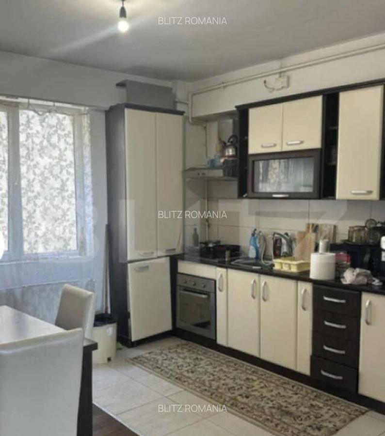Apartament cu 3 camere, 100 mp, zona Semicentrala - 6
