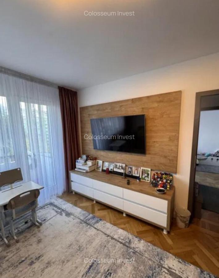 Apartament 2 camere, semidecomandat - zona Astra - 6 Apartament 2 camere, semidecomandat - zona Astra - 6