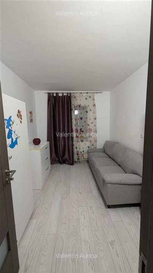 Apartament 2 camere transformat in 3, et 3 cu acoperis, zona  Brailei - 7