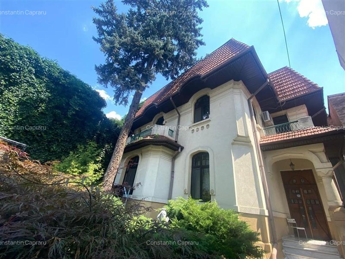 Vila brancoveneasca pretabila: birouri, clinica, ceainarie - 23